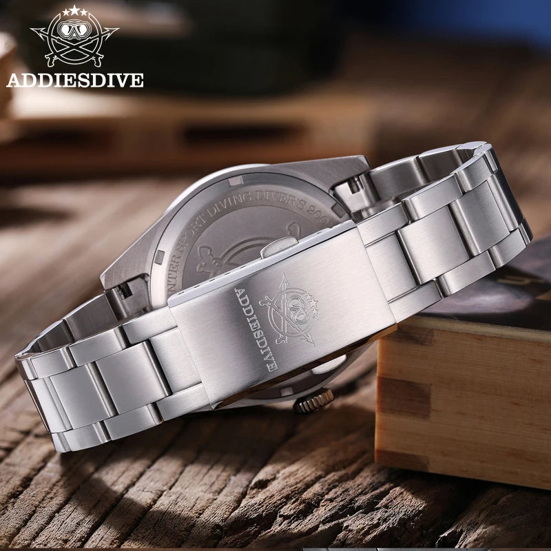 39mm GMT Dive Watch Quartz 200 m Luminous Steel