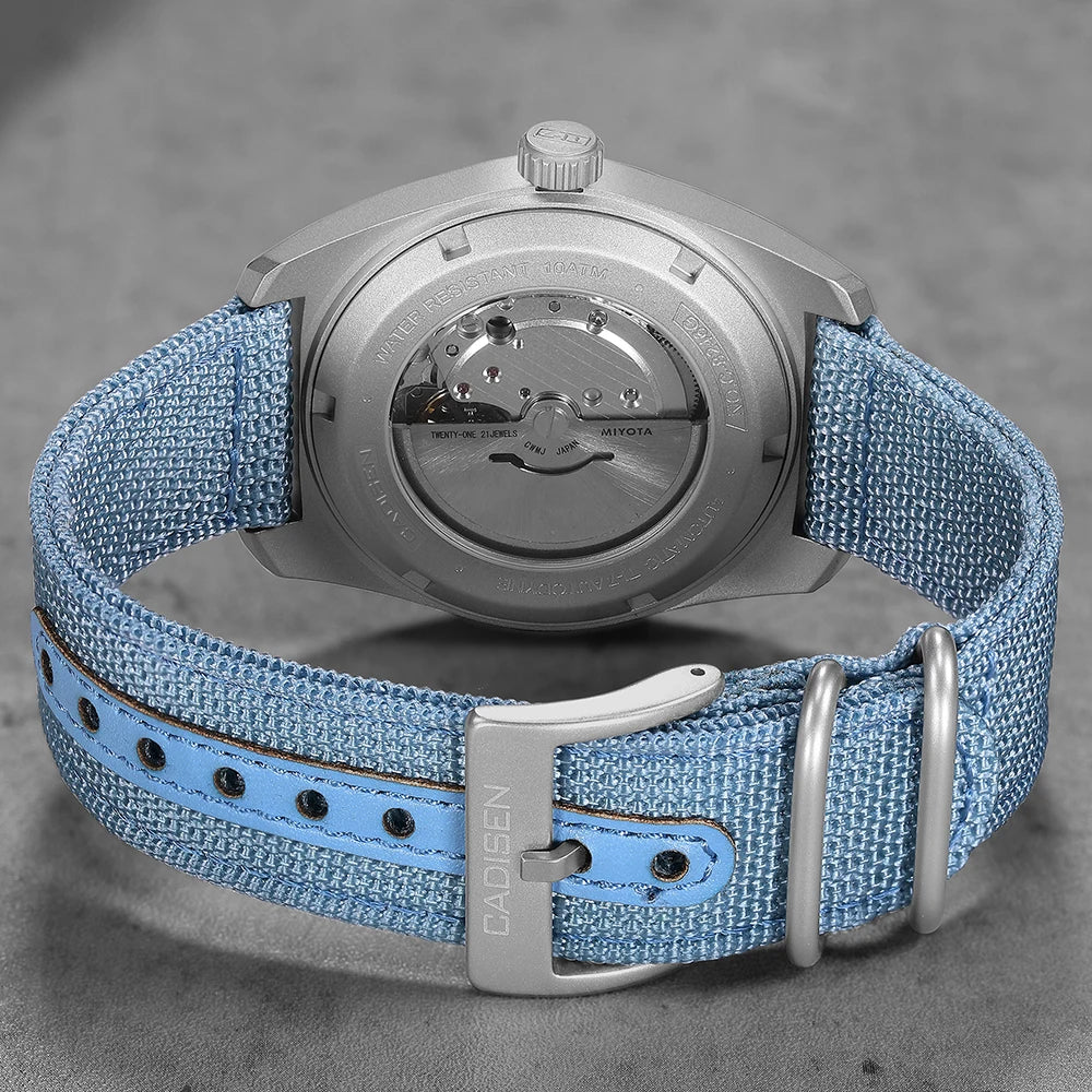 Titanium Automatic Dive Watch – Sapphire Crystal & Lume